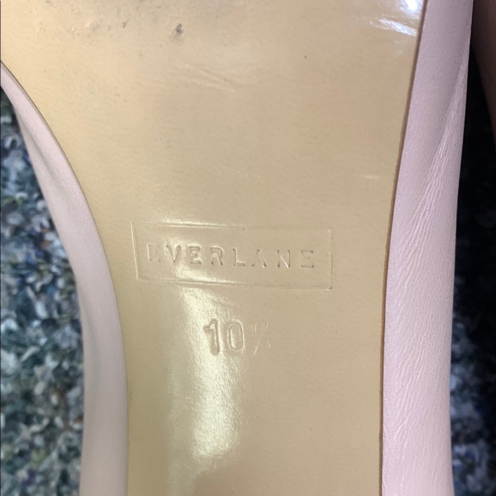 Everlane The Day Heel in soft pink - Picture 8 of 8